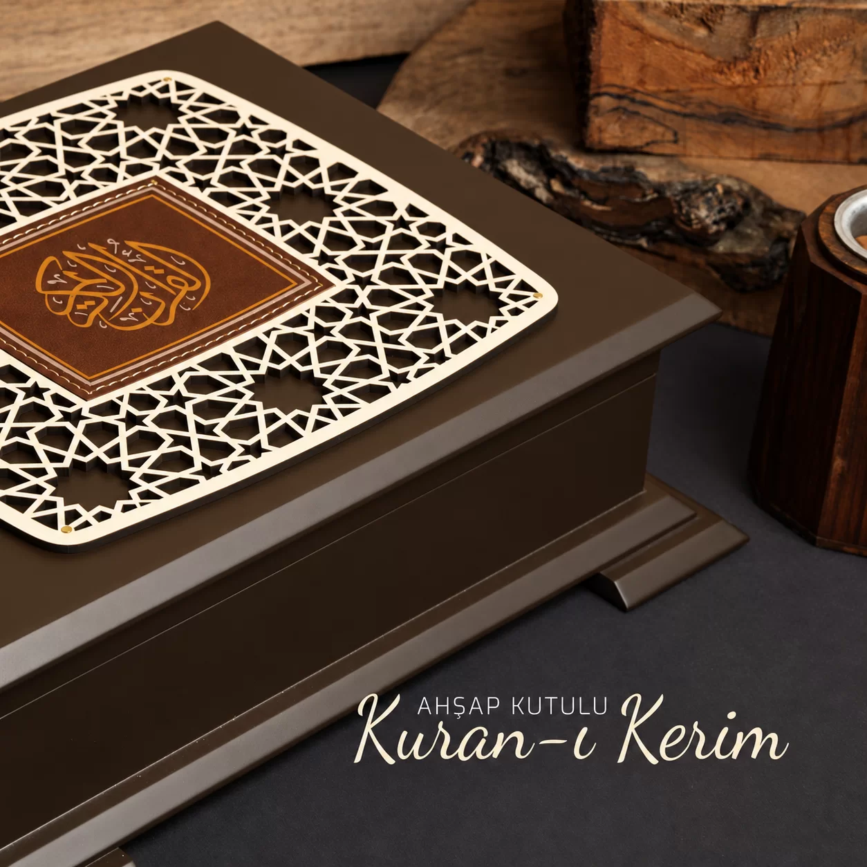Ahşap Kuran-I Kerim Kutusu