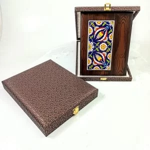 Kütahya 10*20 Çini Karo Ahşap Çerçeveli Deri Kutulu Plaket
